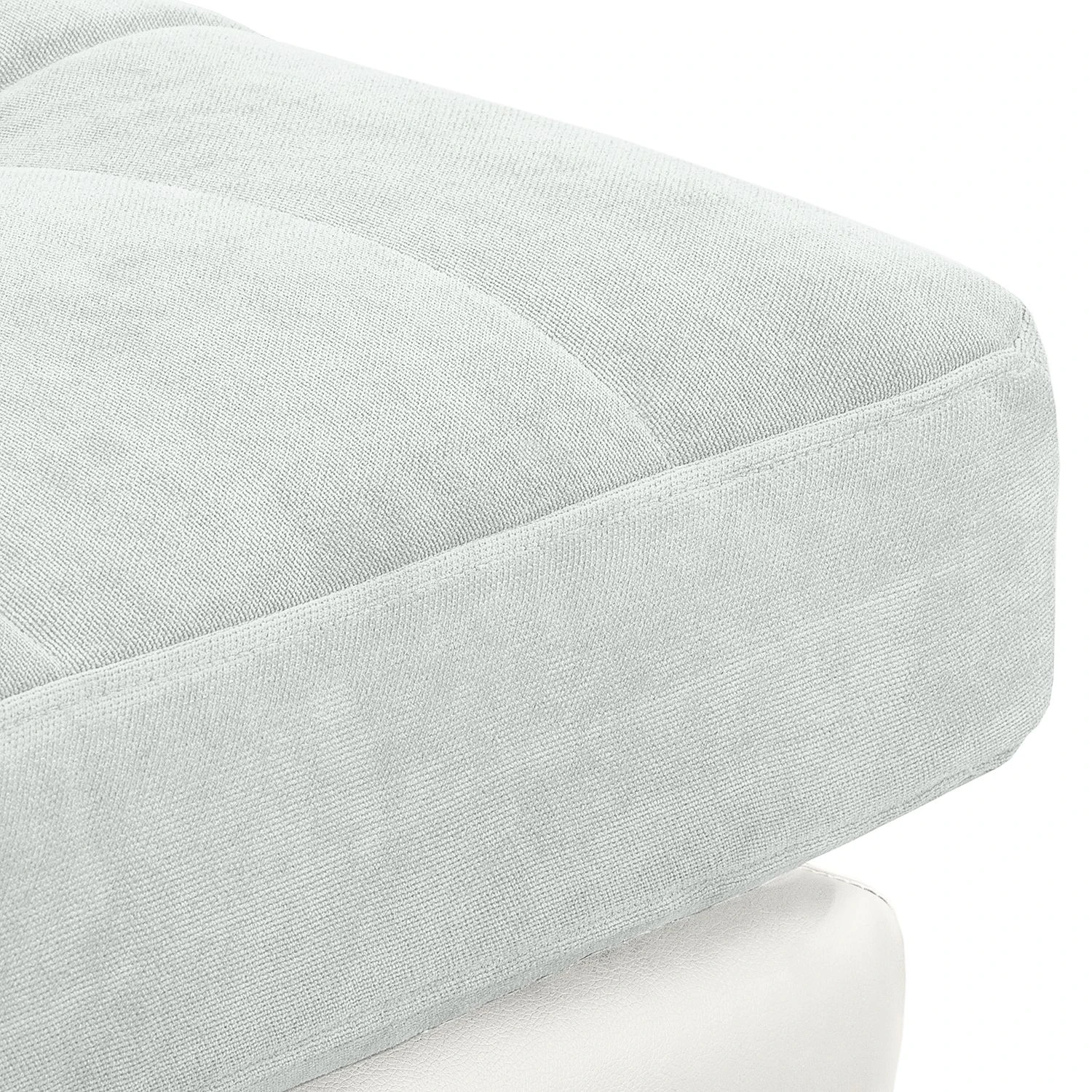 Fredriks Ecksofa Agueada IV Kunstleder / Webstoff - Weiß / Silber - Longchair davorstehend links 13 Fredriks Ecksofa Agueada IV Kunstleder / Webstoff - Weiß / Silber - Longchair davorstehend links – Bild 13