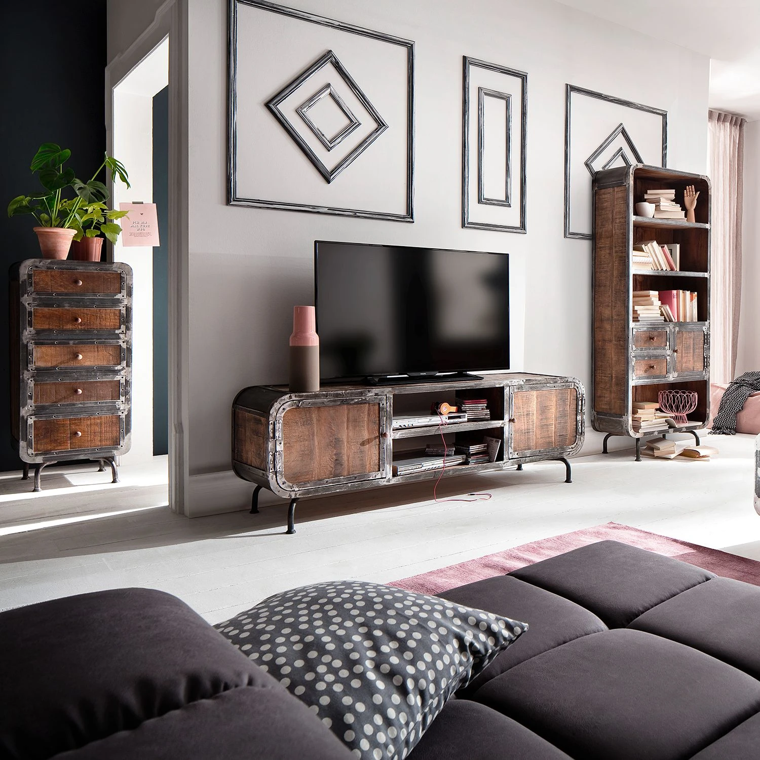 Ars manufacti Regal Wharton II - Akazie teilmassiv / Stahl 2 Ars manufacti Regal Wharton II - Akazie teilmassiv / Stahl – Bild 2