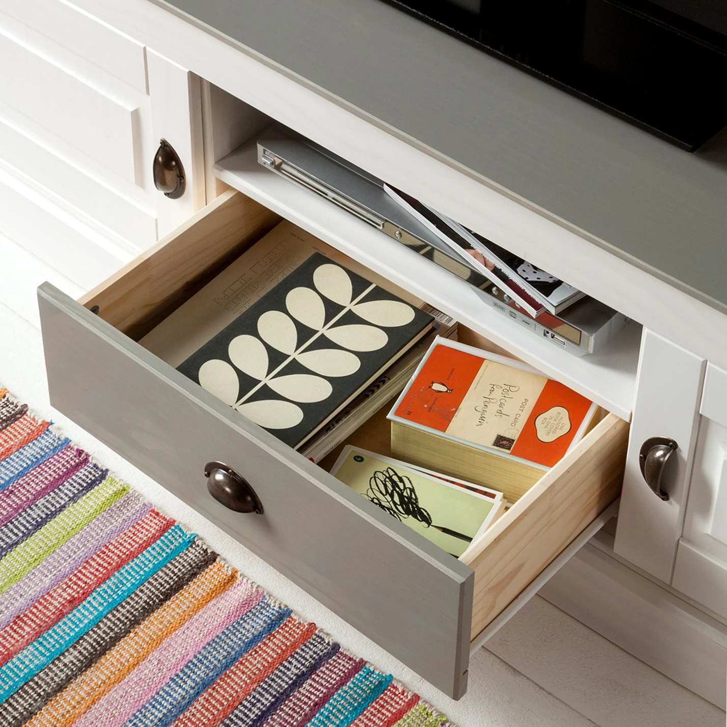 Maison Belfort TV-Lowboard Neely - Weiß / Grau 7 Maison Belfort TV-Lowboard Neely - Weiß / Grau – Bild 7