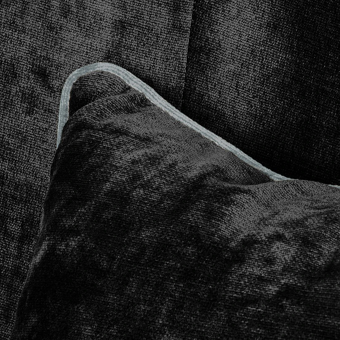 Red Living Ohrensessel Madame Lebon - Samtstoff Schwarz 6 Red Living Ohrensessel Madame Lebon - Samtstoff Schwarz – Bild 6