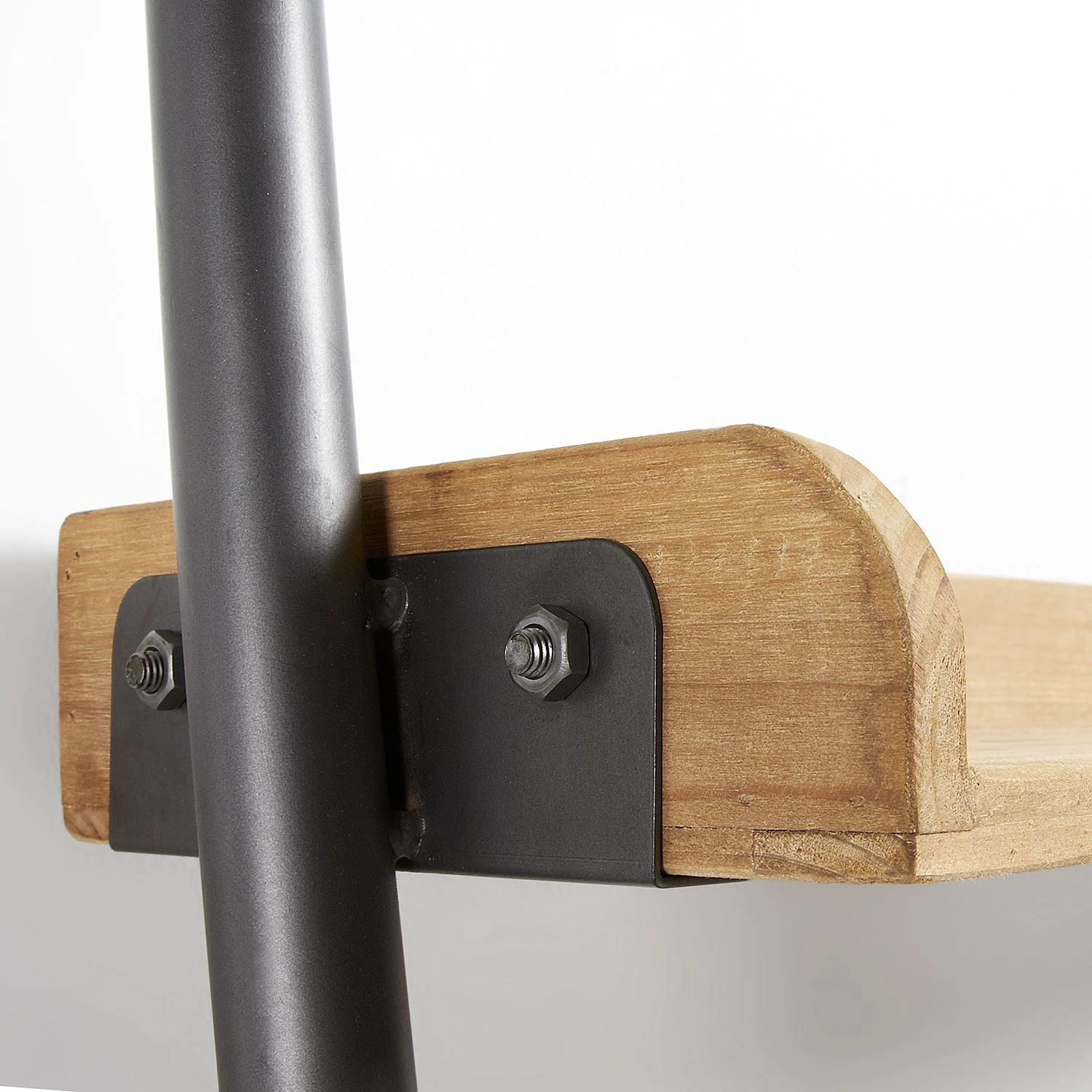 Ars manufacti Regal Calafell I - Tanne massiv / Eisen - Tanne / Schwarz 7 Ars manufacti Regal Calafell I - Tanne massiv / Eisen - Tanne / Schwarz – Bild 7
