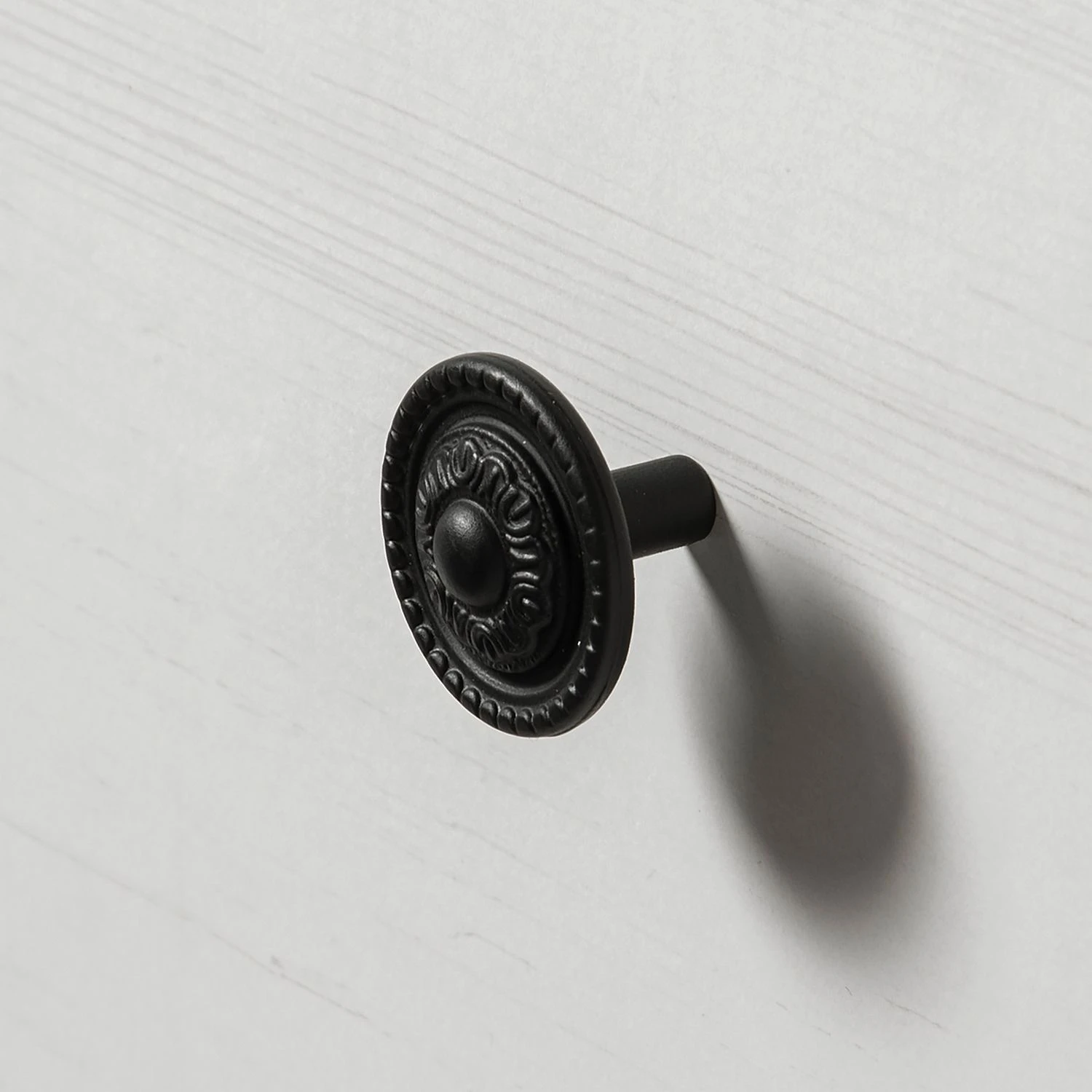 Maison Belfort Kommode Geestland II - Pinie Weiß Dekor 7 Maison Belfort Kommode Geestland II - Pinie Weiß Dekor – Bild 7