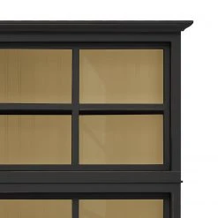 Maison Belfort Vitrinenschrank Azjana - Schwarz / Pinie Creme -Wohnzimmermöbel boutique en ligne vitrinenschrank azjana pinie teilmassiv schwarz pinie creme 3393057