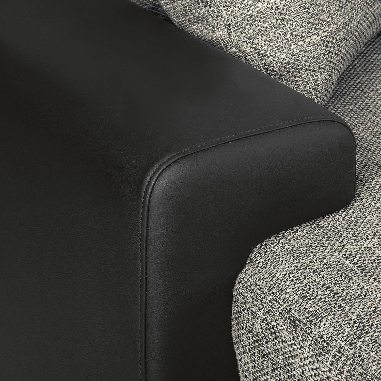 Roomscape Wohnlandschaft Berrings - (mit Schlaffunktion) - Kunstleder / Strukturstoff Schwarz / Grau - Longchair davorstehend links 21 Roomscape Wohnlandschaft Berrings - (mit Schlaffunktion) - Kunstleder / Strukturstoff Schwarz / Grau - Longchair davorstehend links – Bild 21