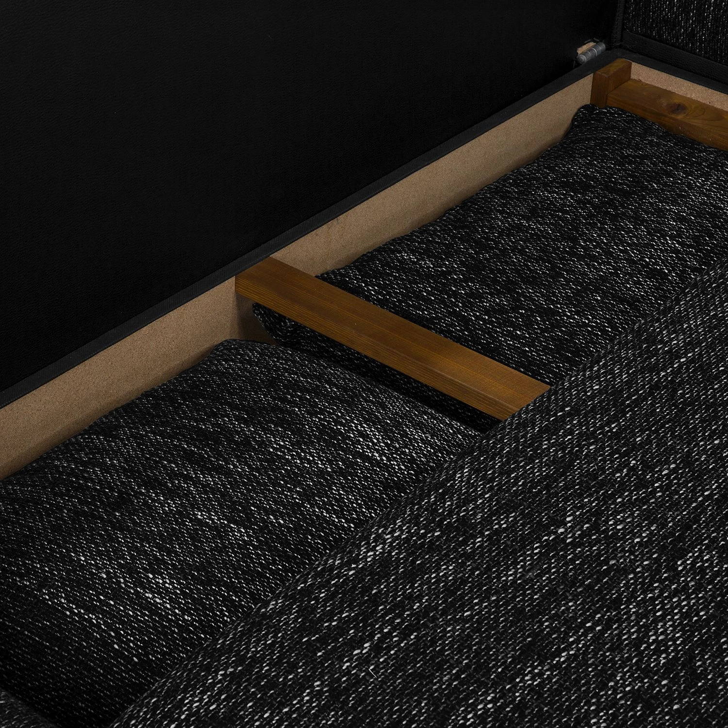 Fredriks Wohnlandschaft Sibenik - (mit Schlaffunktion) - Kunstleder/Strukturstoff - Anthrazit - Longchair davorstehend links / Ottomane rechts 13 Fredriks Wohnlandschaft Sibenik - (mit Schlaffunktion) - Kunstleder/Strukturstoff - Anthrazit - Longchair davorstehend links / Ottomane rechts – Bild 13